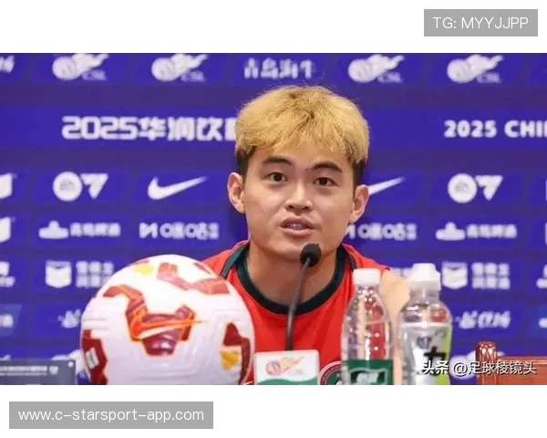 球员在赛后接受采访分享比赛心得与体会,球队采访 球员在赛后接受采访分享比赛心得与体会,球队采访